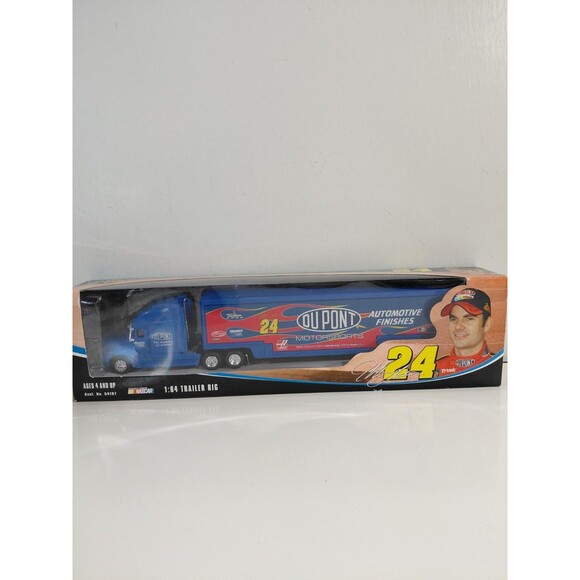 Winner's Circle 1:64 #24 Jeff Gordan Dupont NASCAR Semi Truck Tractor Trailer - Picture 1 of 10